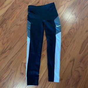Nike kids leggings size large